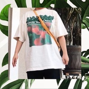 Vintage 1996 Garden Graphic 90s Tee